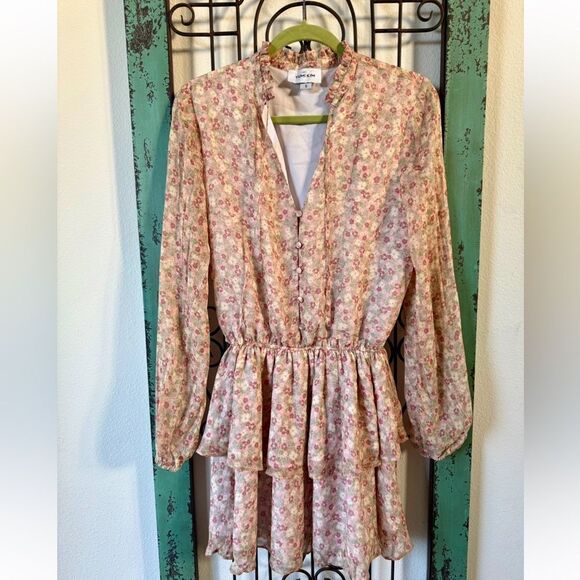 Yumi Kim for Revolve size small. Feminine and sexy! - Picture 10 of 10